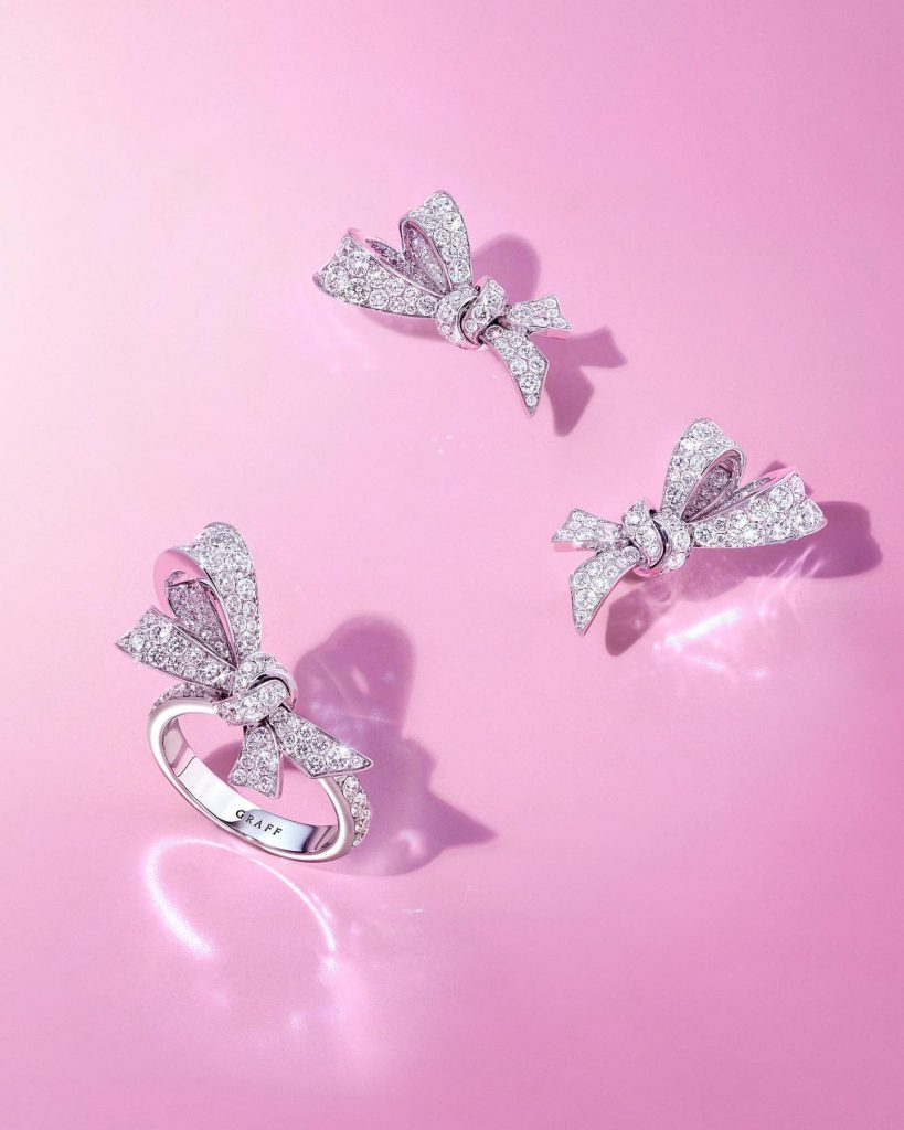 Tilda's bow investment jewellery pieces