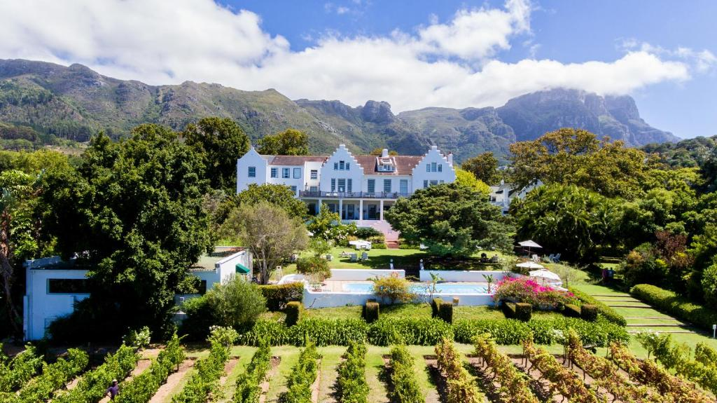 Best Hotels in Cape Town  - The Cellars-Hohenort